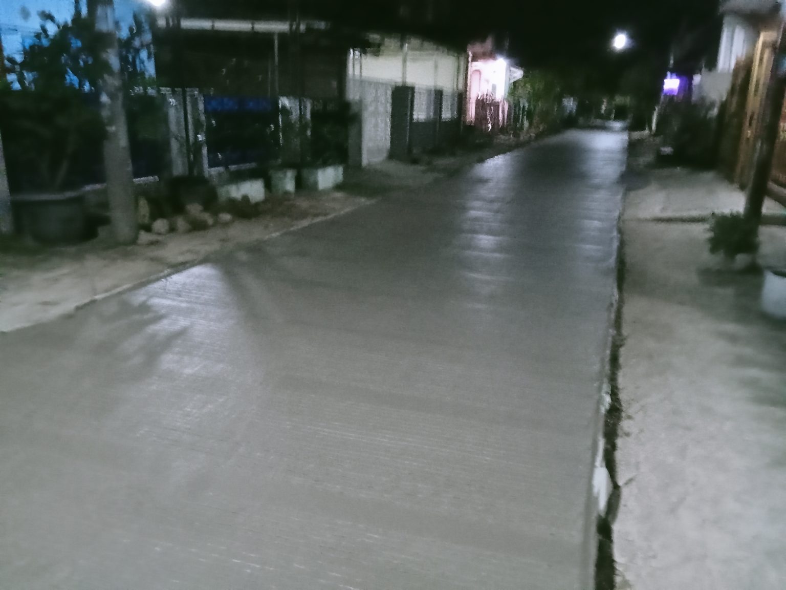 Warga Singajaya Akhirnya Nikmati Jalan Mulus di Permukiman Setelah Bertahun-Tahun  Jalan Berdebu Dan Berlobang